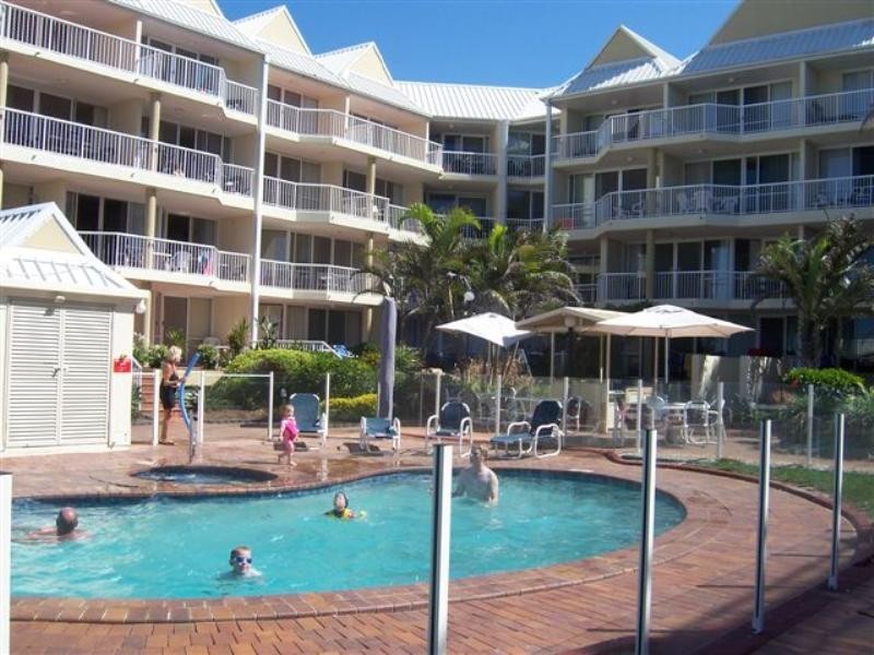 16/329 Golden Four Drive, Tugun QLD 4224