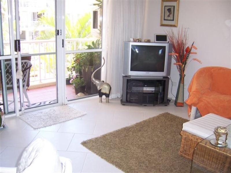 16/329 Golden Four Drive, Tugun QLD 4224