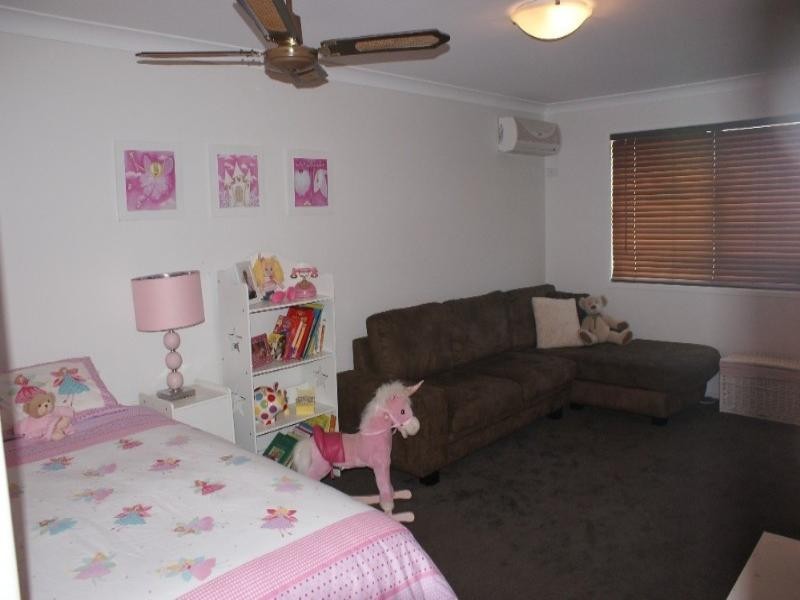 10 Kurrajong Court, Palm Beach QLD 4221