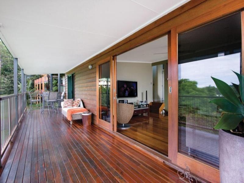 64 Hoffschildt Drive, Currumbin Waters QLD 4223