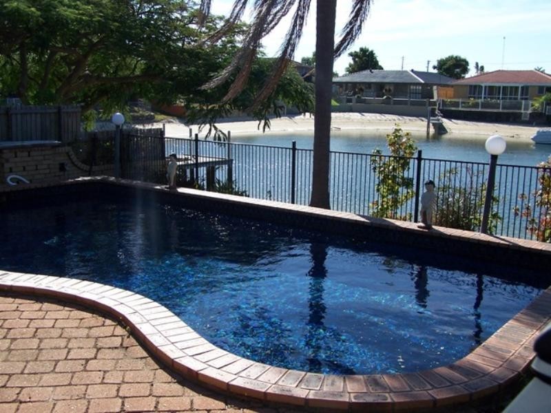 93 Te Peters Drive, Broadbeach QLD 4218