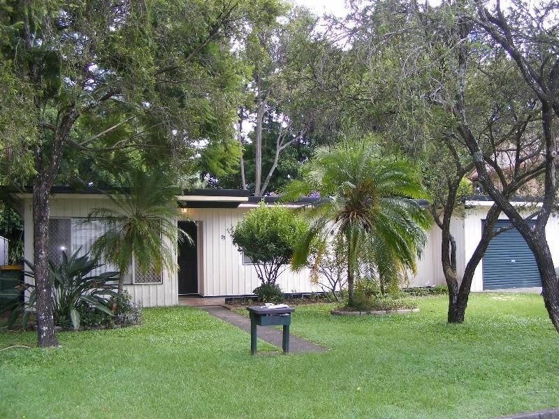 23 Celebes Street, Palm Beach QLD 4221