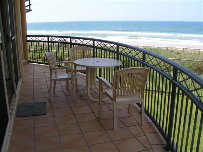 45/437 Golden Four Drive, Tugun QLD 4224