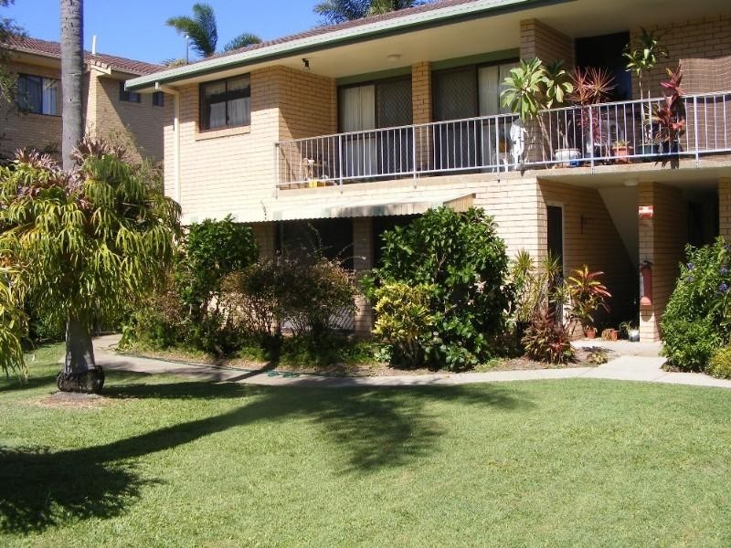 1/5 Lind Avenue, Palm Beach QLD 4221
