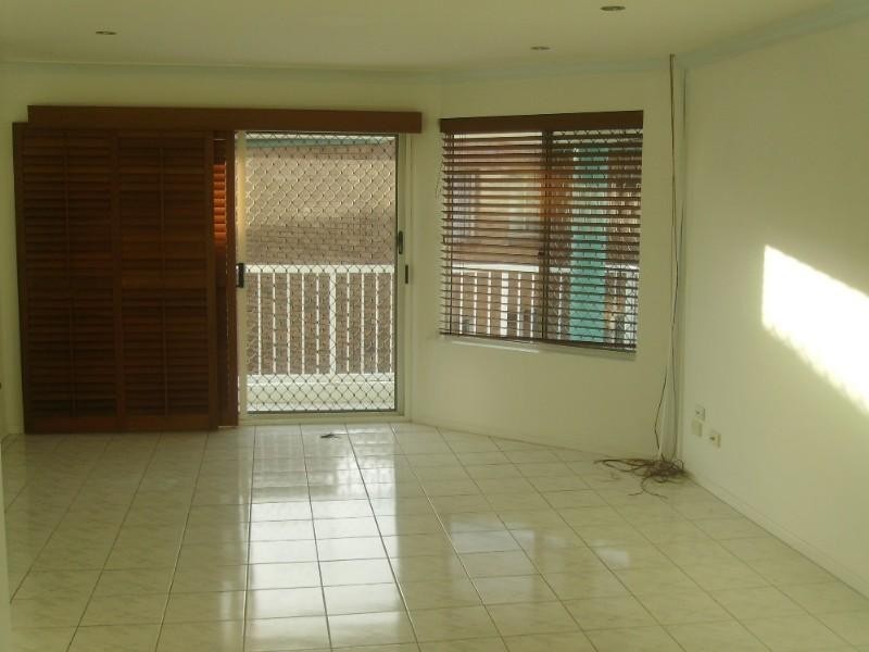 9/359 Golden Four Drive, Tugun QLD 4224
