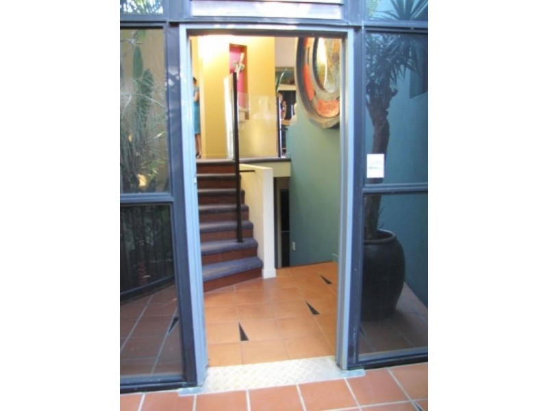 10 Pall Mall, Currumbin QLD 4223