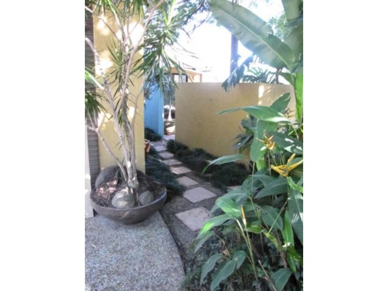 10 Pall Mall, Currumbin QLD 4223