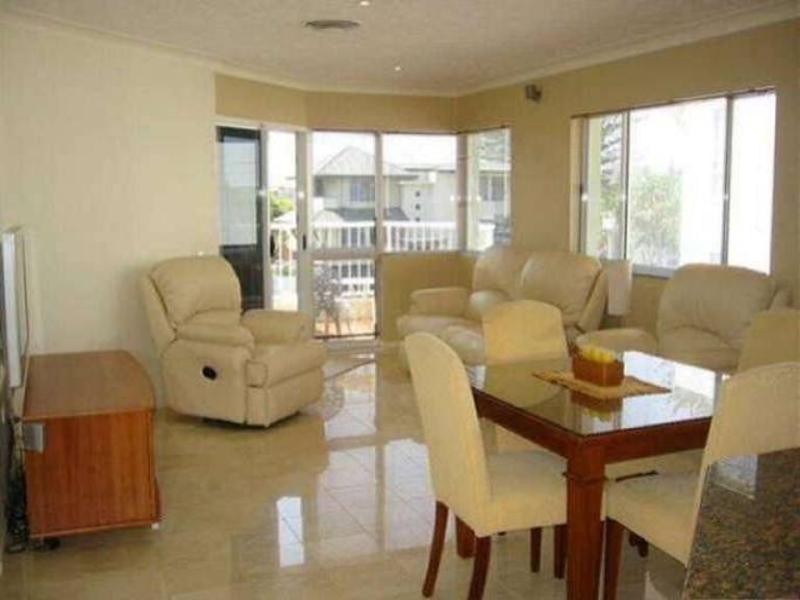 7/6 Tomewin Street, Currumbin QLD 4223