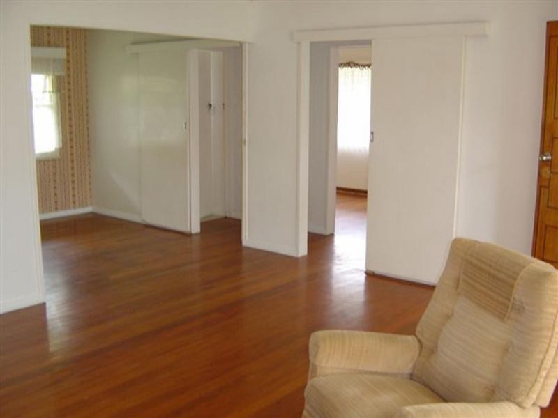 320 Adina Avenue, Bilinga QLD 4225