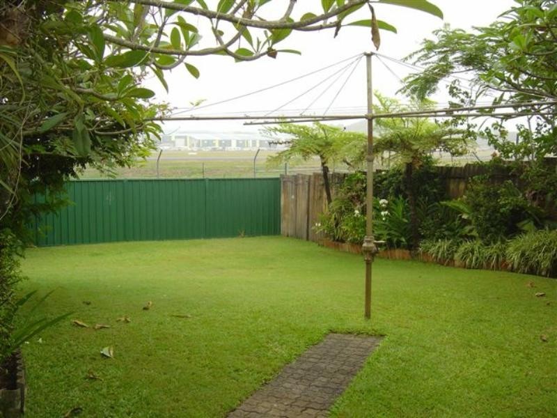 320 Adina Avenue, Bilinga QLD 4225