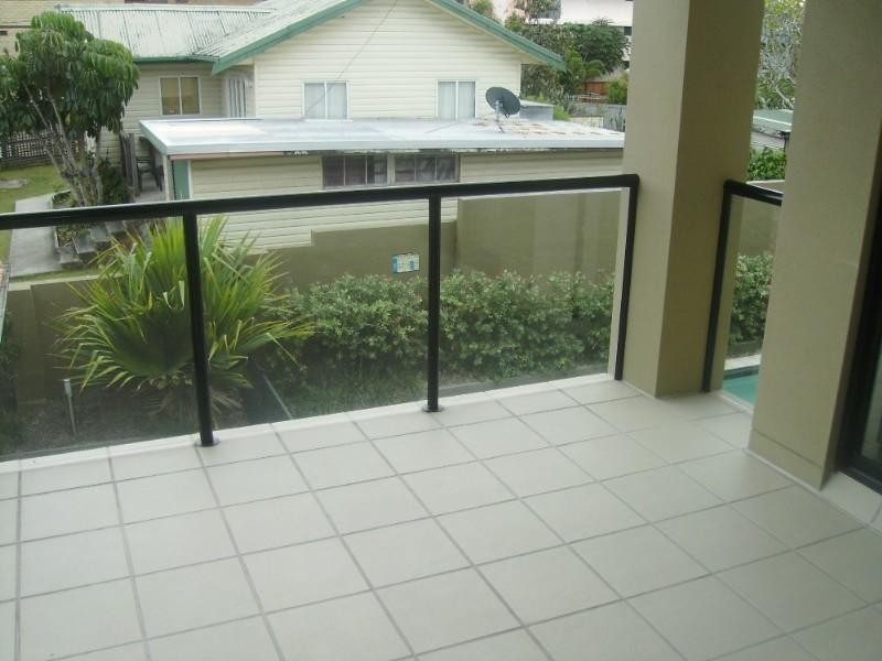 12/111-113 Golden Four Drive, Bilinga QLD 4225