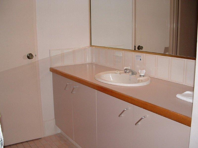 3/146 Pacific Parade, Bilinga QLD 4225