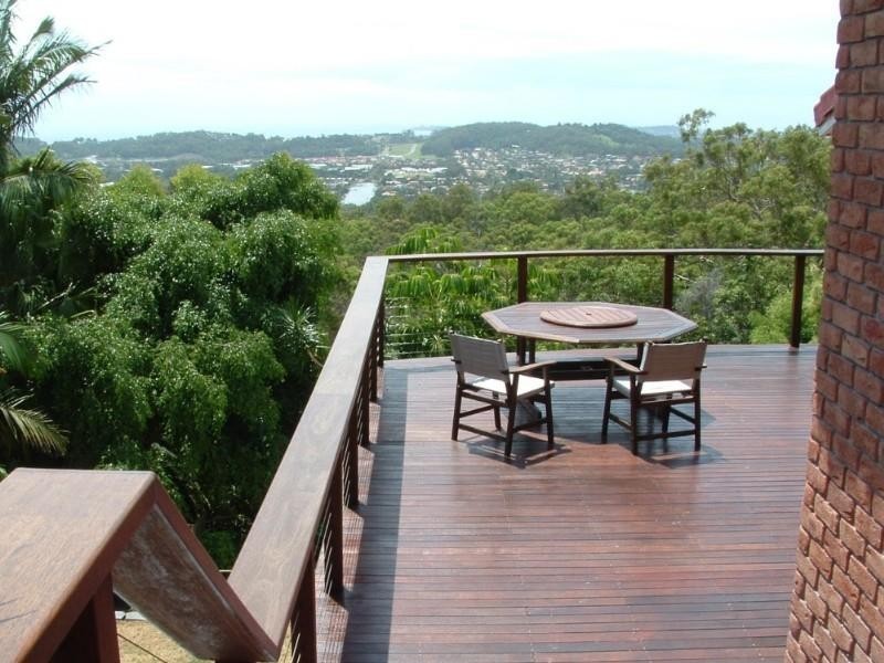 136 Simpsons Road, Currumbin Waters QLD 4223