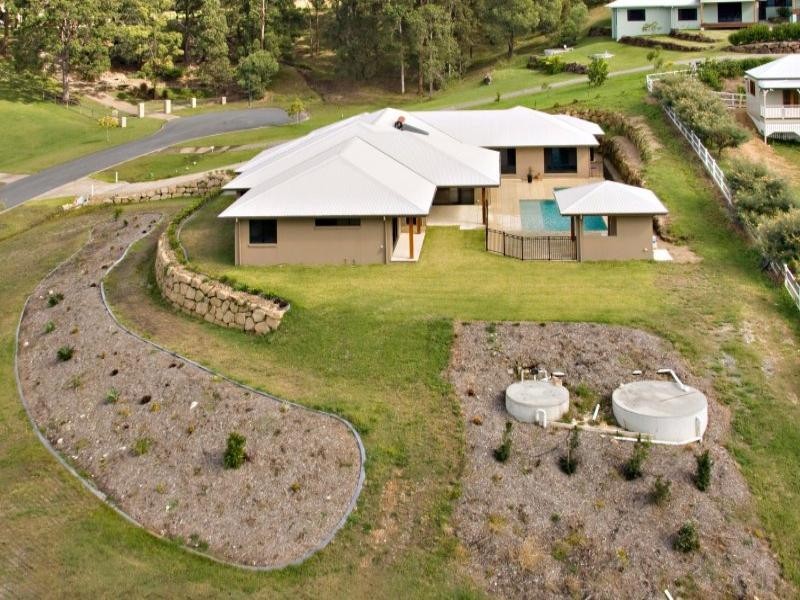 24 Tobin Way, Tallebudgera QLD 4228