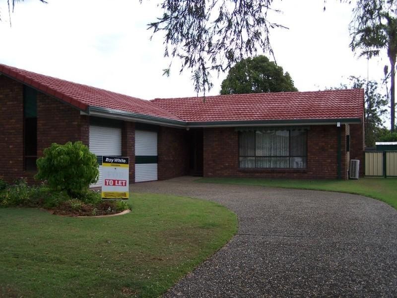 3 Pinon Close, Elanora QLD 4221