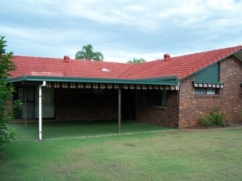 3 Pinon Close, Elanora QLD 4221