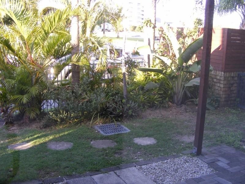 2/452 Coolangatta Road, Tugun QLD 4224