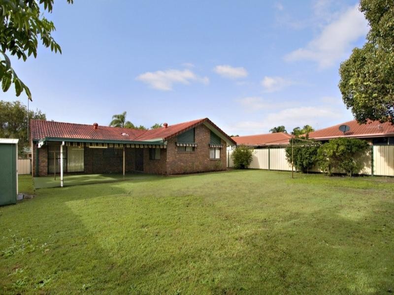 3 Pinon Close, Elanora QLD 4221