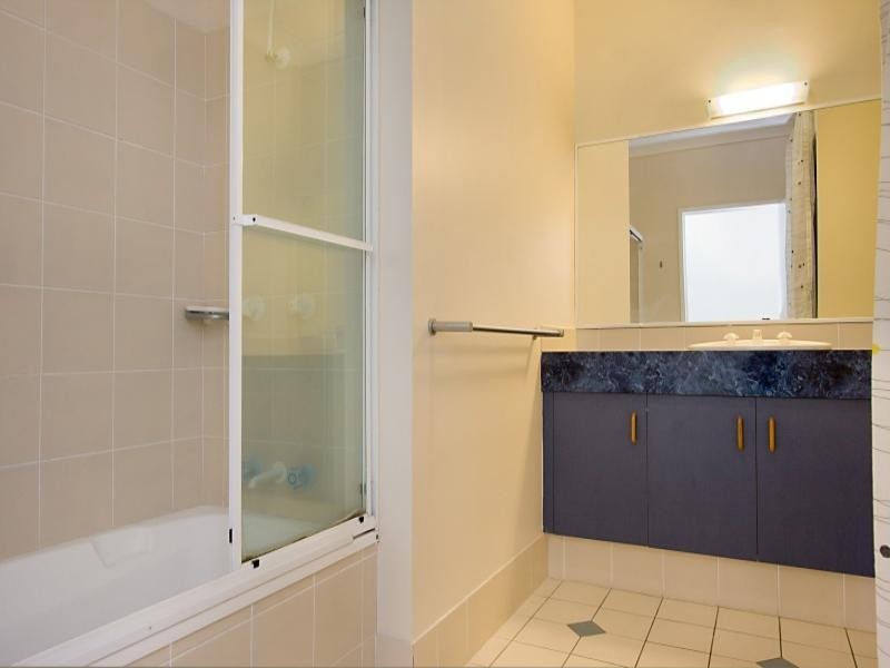 76/955 Gold Coast Highway, Palm Beach QLD 4221