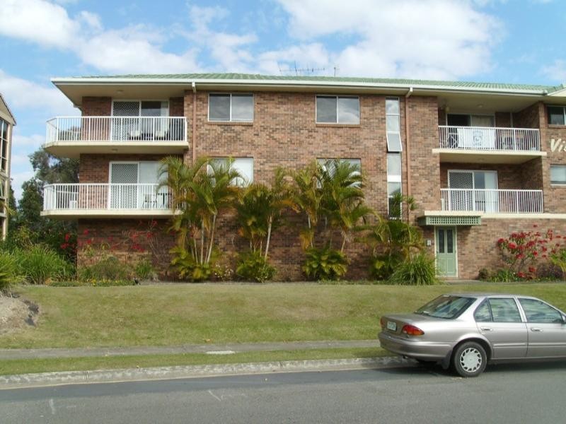 2/4 Clancy Court, Tugun QLD 4224