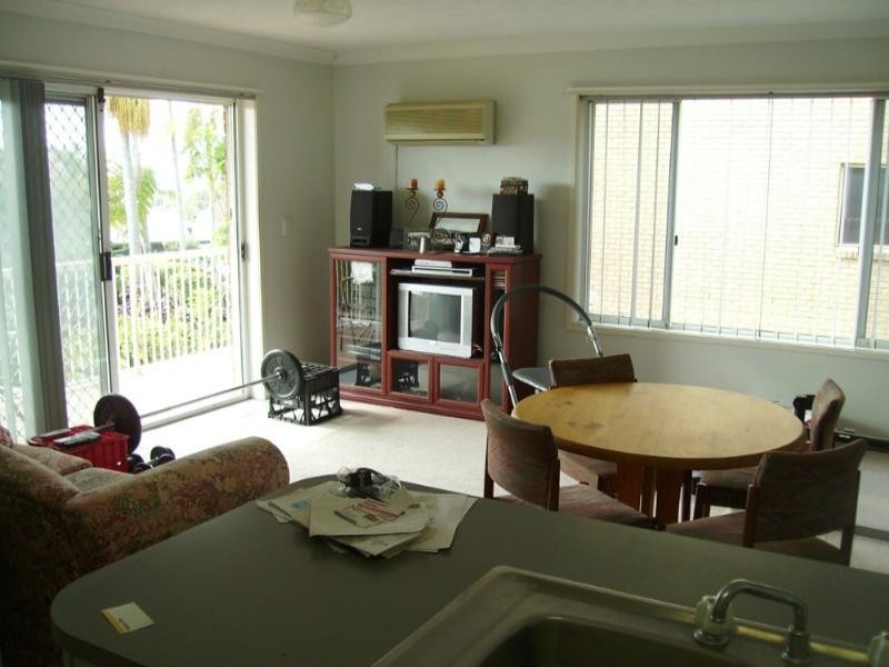 2/4 Clancy Court, Tugun QLD 4224