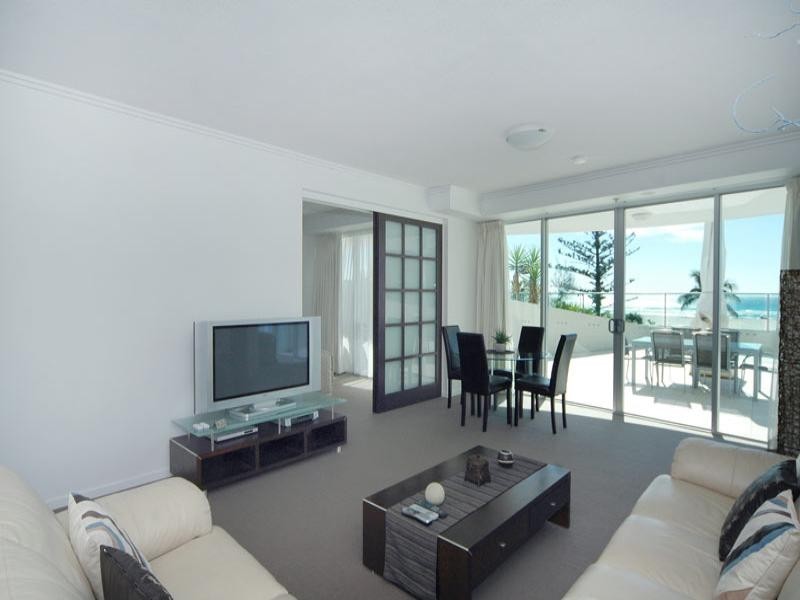 204/120 Marine Parade, Coolangatta QLD 4225
