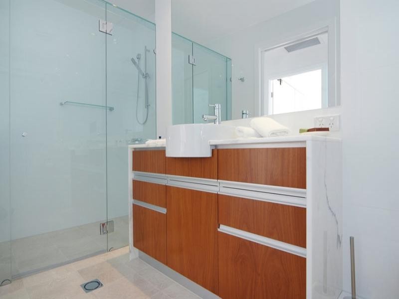 1906/110 Marine Parade, Coolangatta QLD 4225