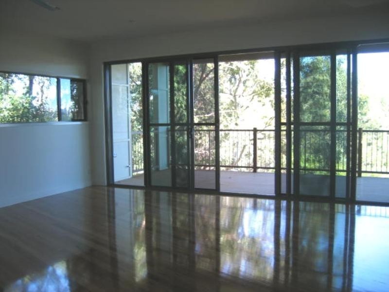 35 Currumbin Crest Drive, Currumbin QLD 4223