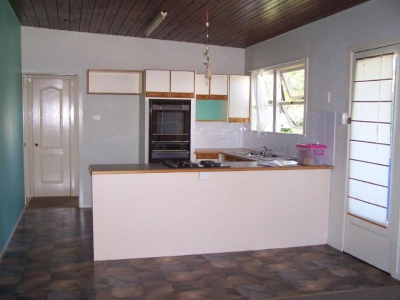 1/35 Fourth Avenue, Palm Beach QLD 4221