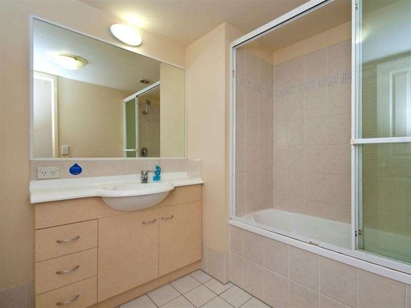 62/437 Golden Four Drive, Tugun QLD 4224