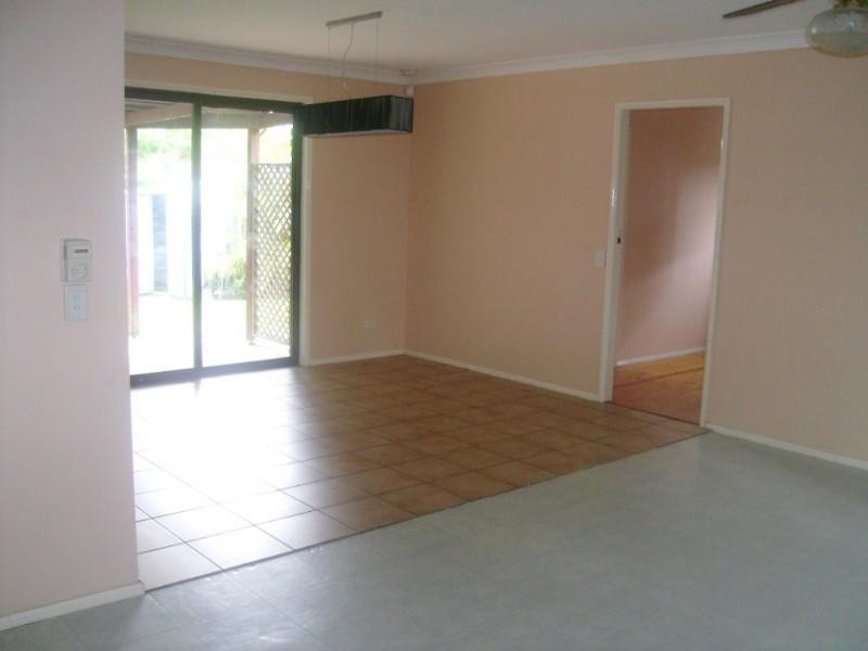 40 Rees Court, Elanora QLD 4221