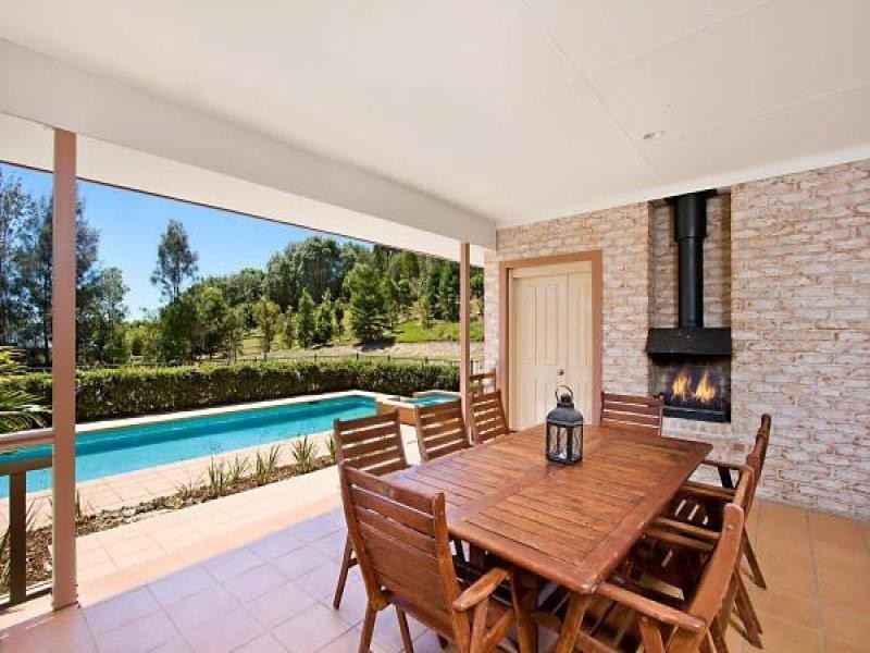 10 Dungogie Drive, Tallebudgera QLD 4228