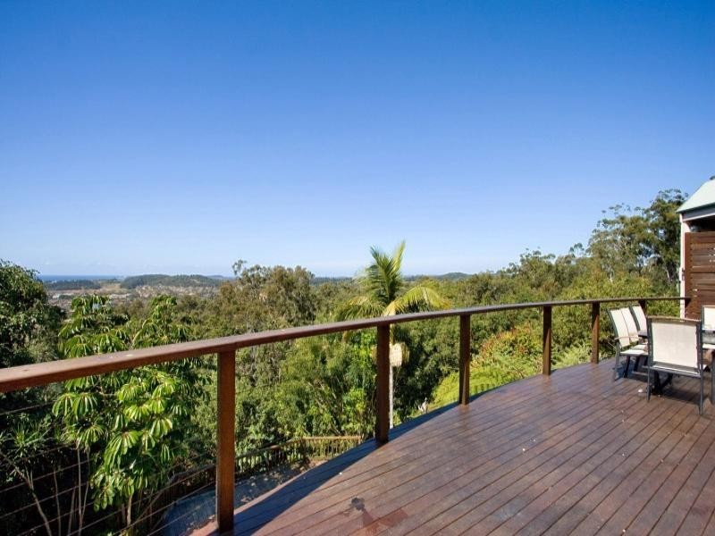 136 Simpsons Road, Currumbin Waters QLD 4223