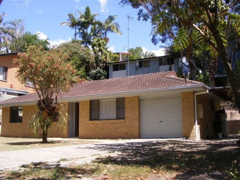 6 Attinga Place, Tugun QLD 4224
