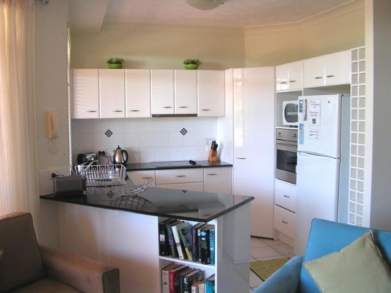 2/13 South Street, Kirra QLD 4225