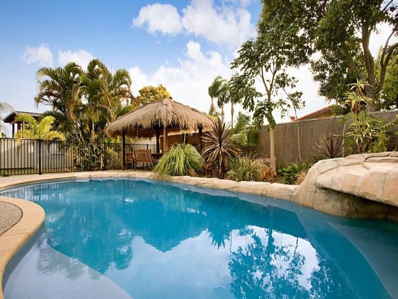 102 Tahiti Avenue, Palm Beach QLD 4221