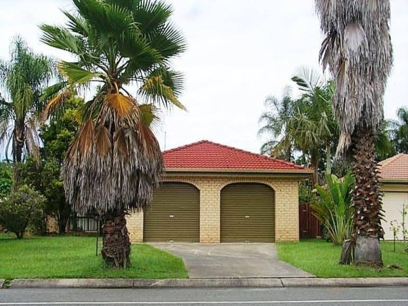 4 Clives Circuit, Currumbin Waters QLD 4223