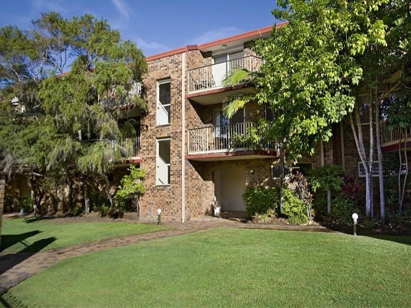 5/4 Rolan Court, Palm Beach QLD 4221
