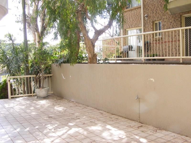 2/4 Teemangum Street, Tugun QLD 4224