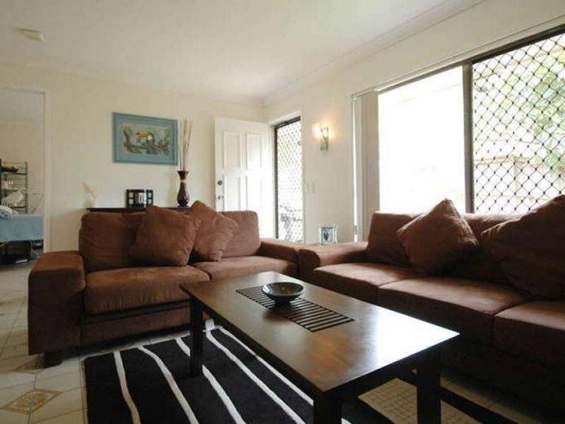 1/10 Jodie Street, Tugun QLD 4224