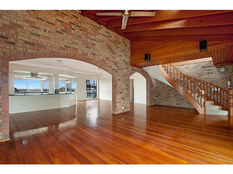 15 Bob Barnard Drive, Tugun QLD 4224