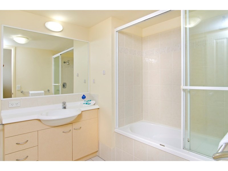 33/437 Golden Four Drive, Tugun QLD 4224