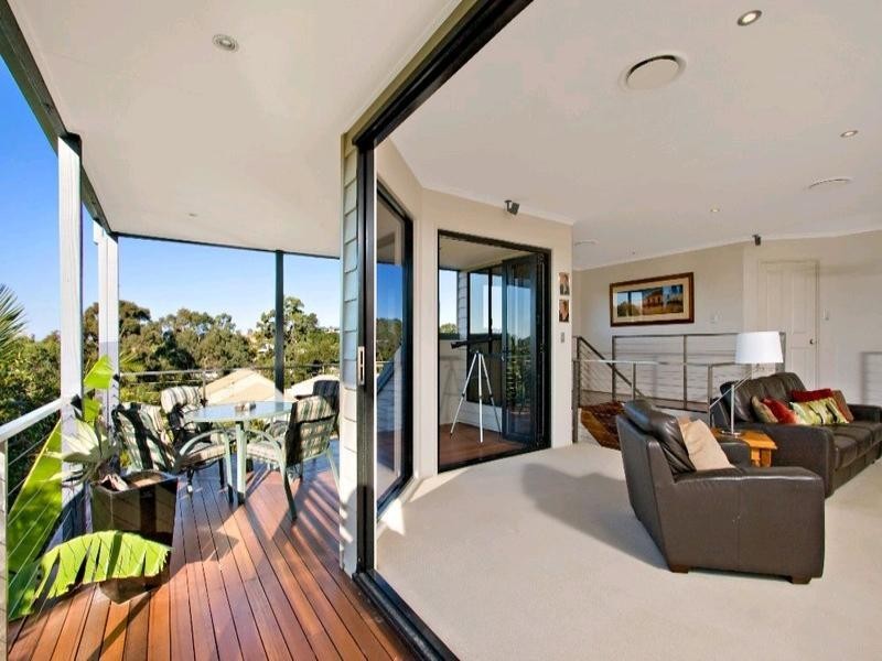 31 Jarrahdale Drive, Elanora QLD 4221