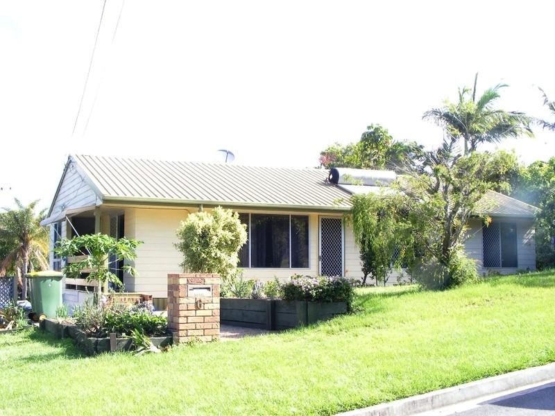 6 Regent Street, Currumbin QLD 4223