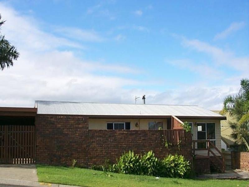 21 Bob Barnard Drive, Tugun QLD 4224