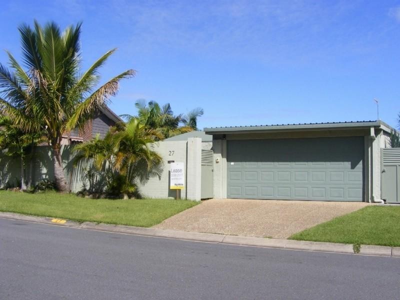 27 Bob Barnard Drive, Tugun QLD 4224
