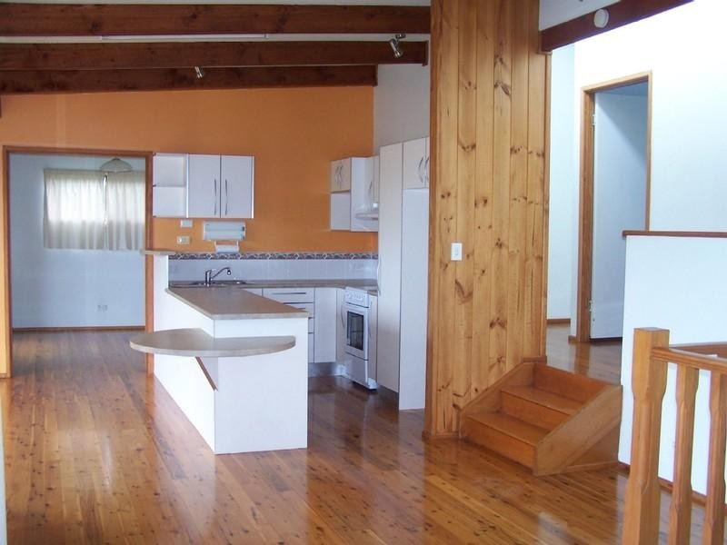 27 Bob Barnard Drive, Tugun QLD 4224