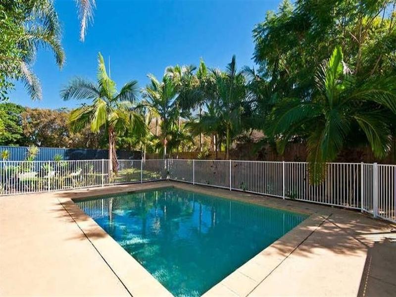 2/468 Coolangatta Road, Tugun QLD 4224