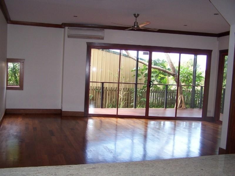 4/87 Golden Four Drive, Bilinga QLD 4225