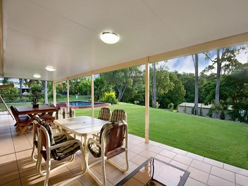 12 Woodland Drive, Reedy Creek QLD 4227